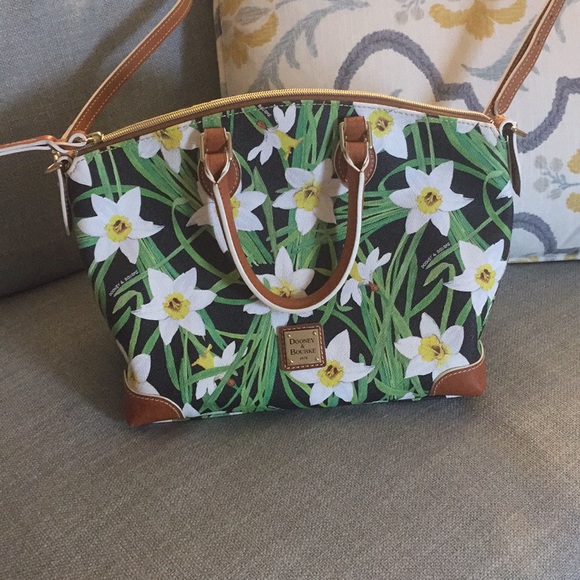 Dooney & Bourke Handbags - Dooney and Bourke Satchel NWOT